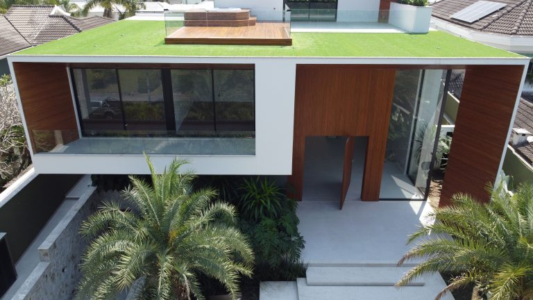 Casa Triplex Condomínio Mansões da Barra Casa Triplex Condomínio Mansões da Barra