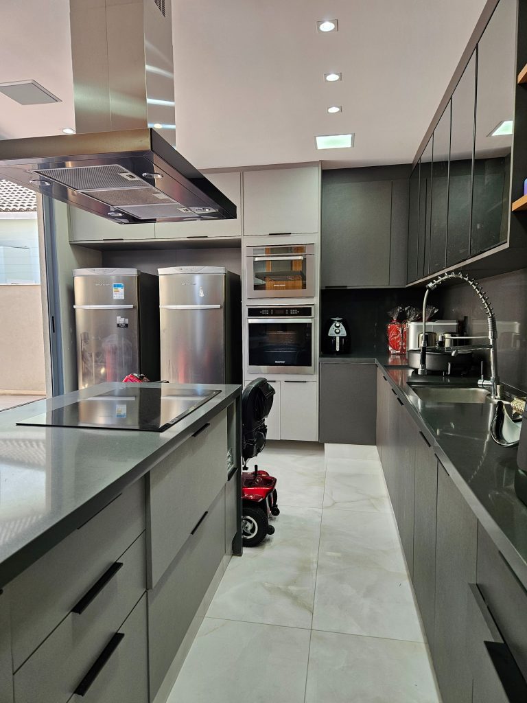 Excelente casa Triplex na Barra da Tijuca Excelente casa Triplex na Barra da Tijuca