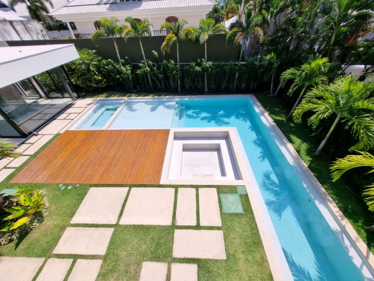 Casa Triplex Condomínio Mansões da Barra Casa Triplex Condomínio Mansões da Barra