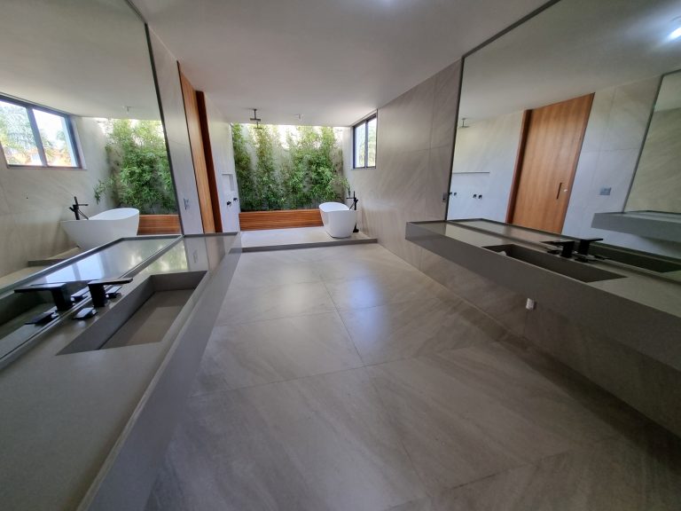 Casa Triplex Condomínio Mansões da Barra Casa Triplex Condomínio Mansões da Barra