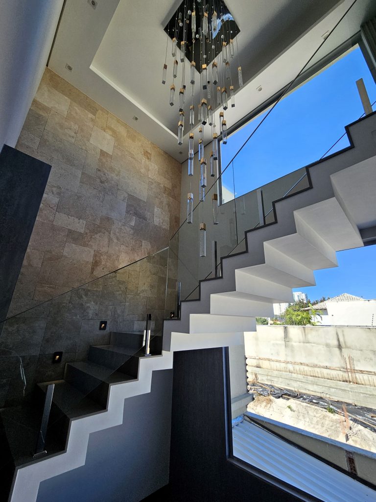 Excelente casa Triplex na Barra da Tijuca Excelente casa Triplex na Barra da Tijuca