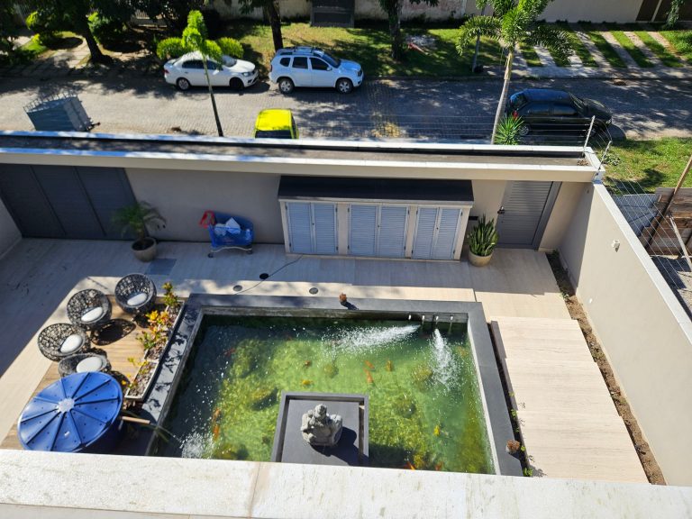 Excelente casa Triplex na Barra da Tijuca Excelente casa Triplex na Barra da Tijuca
