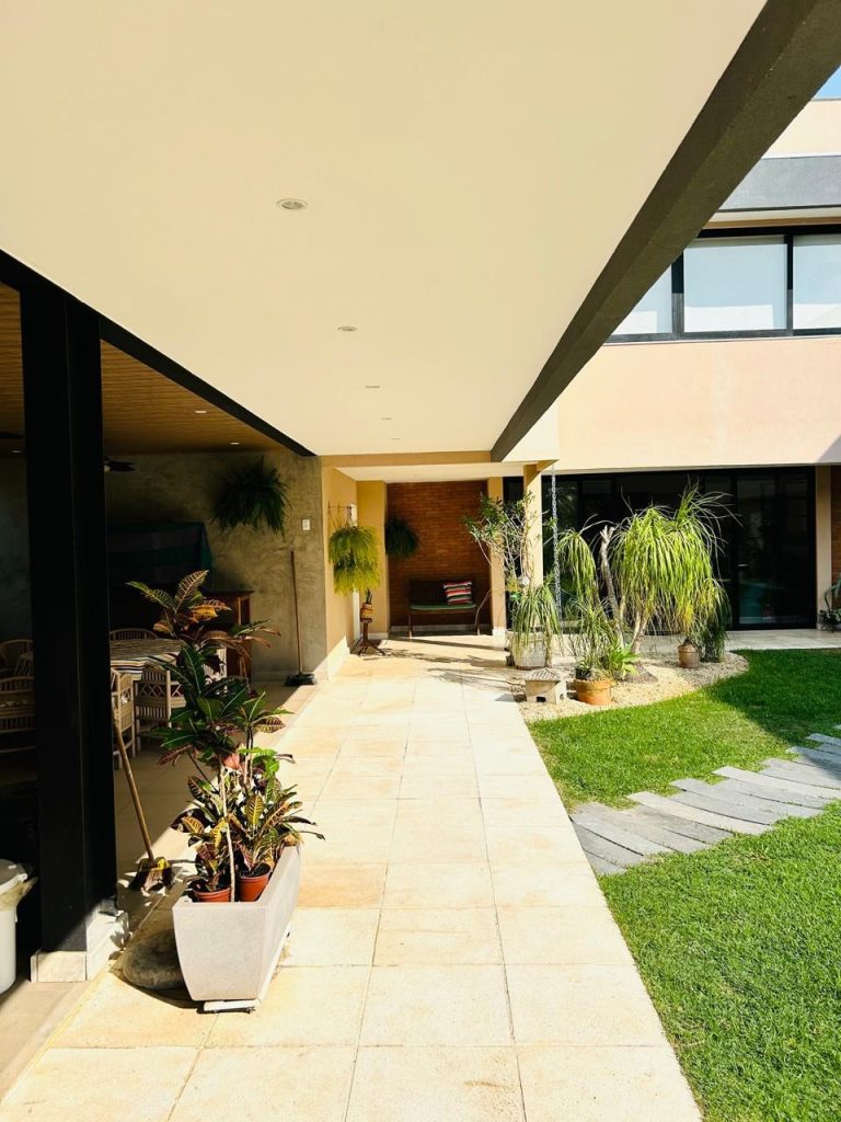 Casa Duplex no Villaggio Felicitá Barra da Tijuca Casa Duplex no Villaggio Felicitá Barra da Tijuca