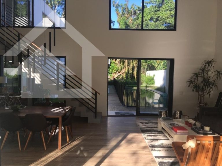CASA DESLUMBRANTE NO COND: RESERVA ITANHANGÁ BARRA DA TIJUCA CASA DESLUMBRANTE NO COND: RESERVA ITANHANGÁ BARRA DA TIJUCA