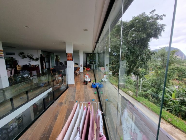 LINDA CASA EM MEIO A NATUREZA COND: BELA FLORESTA VARGEM PEQUENA LINDA CASA EM MEIO A NATUREZA COND: BELA FLORESTA VARGEM PEQUENA