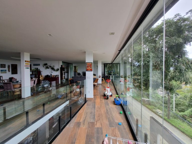 LINDA CASA EM MEIO A NATUREZA COND: BELA FLORESTA VARGEM PEQUENA LINDA CASA EM MEIO A NATUREZA COND: BELA FLORESTA VARGEM PEQUENA