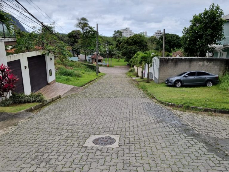 LINDA CASA EM MEIO A NATUREZA COND: BELA FLORESTA VARGEM PEQUENA LINDA CASA EM MEIO A NATUREZA COND: BELA FLORESTA VARGEM PEQUENA