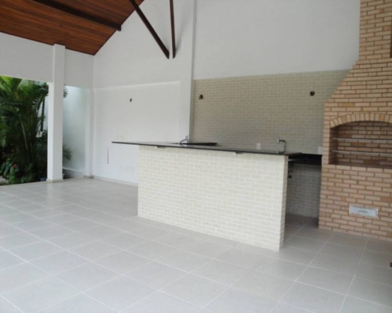 CONDOMINÍO MANSÕES DA BARRA IMÓVEL ÚNICO COM 5 ACESSOS INDEPENDENTES, 3 VAGAS DE GARAGEM COBERTAS, HOME OFFICE COM ENTRADA EXTERNA, SUÍTE MASTER COM 70M2, SUÍTE EM ANDAR INTERMEDIÁRIO PARA HOME THEATER/VISITA, CASA DE HÓSPEDES COMPLETA, ÁREA DE LAZER EXTENSA COM JARDIM CONDOMINÍO MANSÕES DA BARRA IMÓVEL ÚNICO COM 5 ACESSOS INDEPENDENTES, 3 VAGAS DE GARAGEM COBERTAS, HOME OFFICE COM ENTRADA EXTERNA, SUÍTE MASTER COM 70M2, SUÍTE EM ANDAR INTERMEDIÁRIO PARA HOME THEATER/VISITA, CASA DE HÓSPEDES COMPLETA, ÁREA DE LAZER EXTENSA COM JARDIM